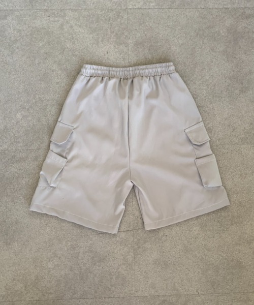 link lot(リンクロット)の「マルチポケット ワイドカーゴシハーフパンツ(カーゴパンツ・メンズ・ベージュ/グレー/ブラック・L/M)」の17枚目の写真