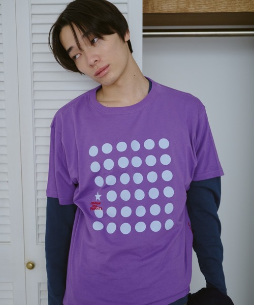 common gull products.（コモンガルプロダクツ）の「ドットグラフィックT（Tシャツ/カットソー・レディース・パープル系/ホワイト系/ライム・LARGE/MEDIUM/SMALL）」の3枚目の写真