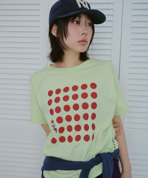 common gull products.（コモンガルプロダクツ）の「ドットグラフィックT（Tシャツ/カットソー・レディース・パープル系/ホワイト系/ライム・LARGE/MEDIUM/SMALL）」の2枚目の写真