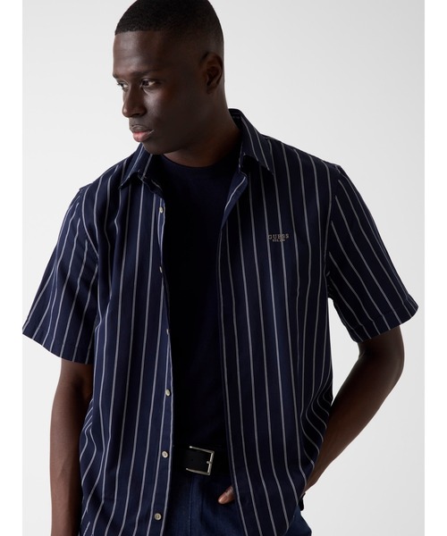 Guess(ゲス)の「YARN Dyed Crinkle Shirt シャツ(シャツ/ブラウス・メンズ・ネイビー×ホワイト・XX-LARGE/MEDIUM/X-LARGE/LARGE/SMALL)」の4枚目の写真