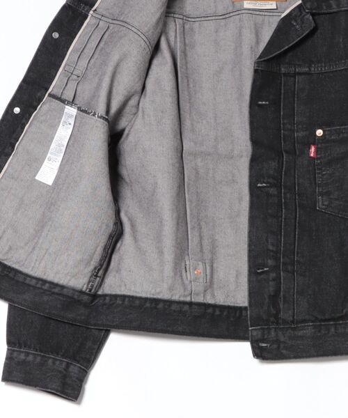 Levi's（リーバイス）の「【Levi's】ブラックＴＹＰＥ１トラッカー（デニムジャケット・メンズ・ブラック・L）」の3枚目の写真