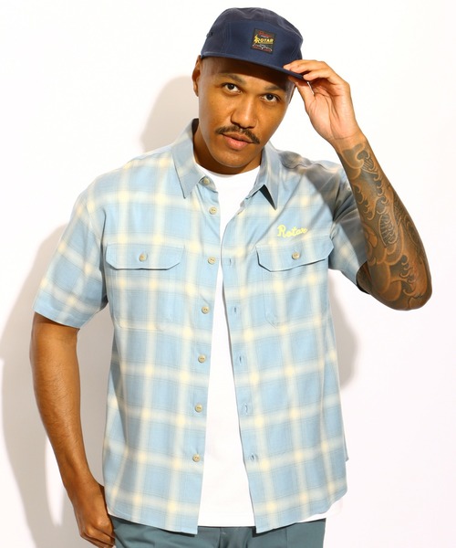 ROTAR(ローター)の「Rayon Ombre Work Shirt(シャツ/ブラウス・メンズ・サックスブルー/イエロー/オフホワイト・MEDIUM/LARGE/X-LARGE)」の2枚目の写真