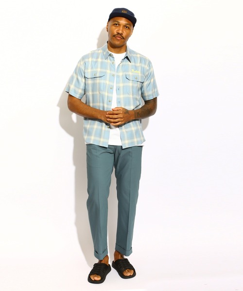 ROTAR(ローター)の「Rayon Ombre Work Shirt(シャツ/ブラウス・メンズ・サックスブルー/イエロー/オフホワイト・MEDIUM/LARGE/X-LARGE)」の4枚目の写真