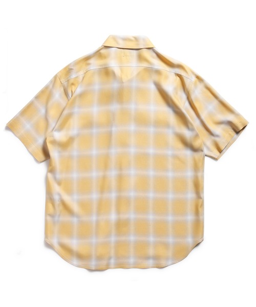 ROTAR(ローター)の「Rayon Ombre Work Shirt(シャツ/ブラウス・メンズ・サックスブルー/イエロー/オフホワイト・MEDIUM/LARGE/X-LARGE)」の10枚目の写真