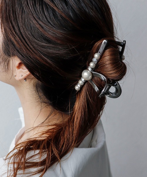 パールキラリブラックバンス（バレッタ/ヘアクリップ）｜Cepica
