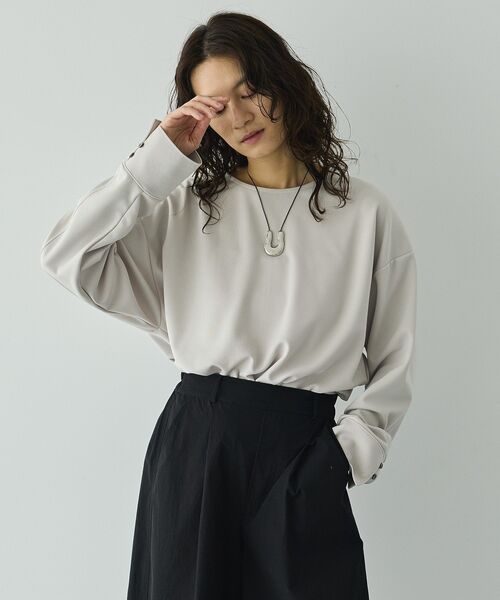 GARAGE OF GOOD CLOTHING（ガレージオブグッドクロージング）の「【日本製】ジョーゼットジャージ-2WayTブラウス（シャツ/ブラウス・レディース・ベージュ/ホワイト・FREE）」の14枚目の写真