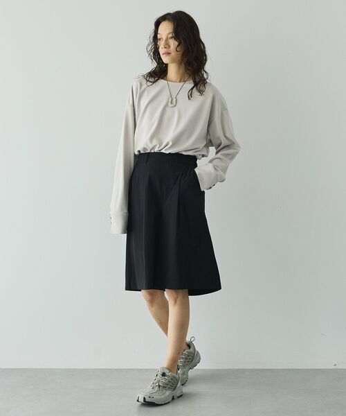 GARAGE OF GOOD CLOTHING（ガレージオブグッドクロージング）の「【日本製】ジョーゼットジャージ-2WayTブラウス（シャツ/ブラウス・レディース・ベージュ/ホワイト・FREE）」の22枚目の写真