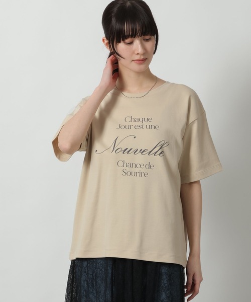 LAKOLE(ラコレ)の「アソートロゴプリントT / 660032(Tシャツ/カットソー・レディース・グレー/オフホワイト/ネイビー/ベージュ・FREE)」の3枚目の写真