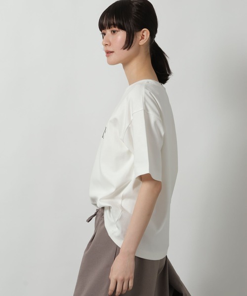 LAKOLE(ラコレ)の「アソートロゴプリントT / 660032(Tシャツ/カットソー・レディース・グレー/オフホワイト/ネイビー/ベージュ・FREE)」の7枚目の写真