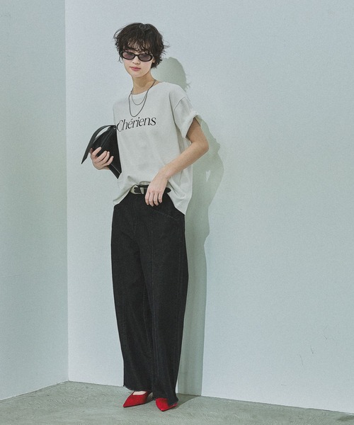 LAKOLE（ラコレ）の「アソートロゴプリントT / 660032（Tシャツ/カットソー・レディース・グレー/オフホワイト/ネイビー/ベージュ・FREE）」の5枚目の写真