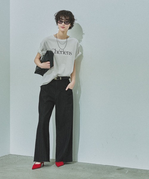 LAKOLE（ラコレ）の「アソートロゴプリントT / 660032（Tシャツ/カットソー・レディース・グレー/オフホワイト/ネイビー/ベージュ・FREE）」の7枚目の写真
