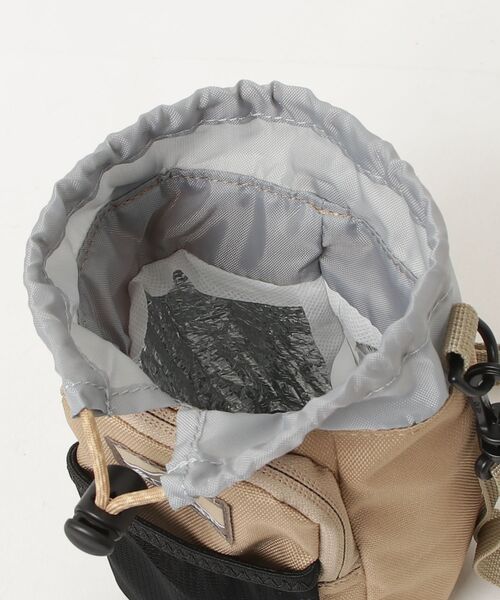 styles（スタイルス）の「Columbia Pricestream Bottle Holder PU2438（ショルダーバッグ・メンズ・ブラック/ストーン・ONE SIZE）」の5枚目の写真