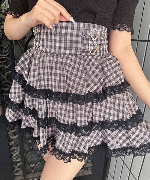 ROJITA（ロジータ）の「【SNSで大バズリ中】キラキラビジューティアードスカート（スカート・レディース・ブラック/ピンク/チェック・FREE）」の9枚目の写真