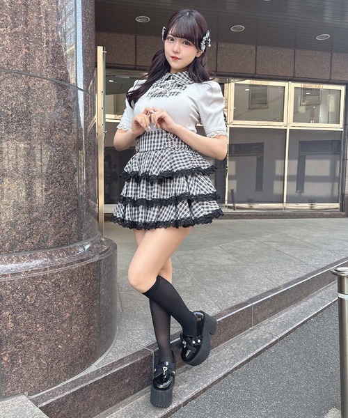ROJITA(ロジータ)の「【SNSで大バズリ中】キラキラビジューティアードスカート(スカート・レディース・ブラック/ピンク/チェック・FREE)」の21枚目の写真