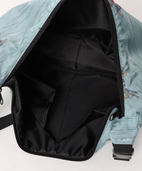 PENDLETON(ペンドルトン)の「【 PENDLETON / ペンドルトン 】ECOPET PRINT BANANA BAG / エコペットプリントバナナバッグ(ショルダーバッグ・レディース・オフホワイト/ブルー/オリーブ・FREE)」の14枚目の写真
