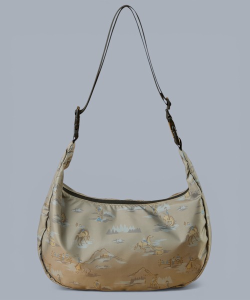 PENDLETON(ペンドルトン)の「【 PENDLETON / ペンドルトン 】ECOPET PRINT BANANA BAG / エコペットプリントバナナバッグ(ショルダーバッグ・レディース・オフホワイト/ブルー/オリーブ・FREE)」の10枚目の写真