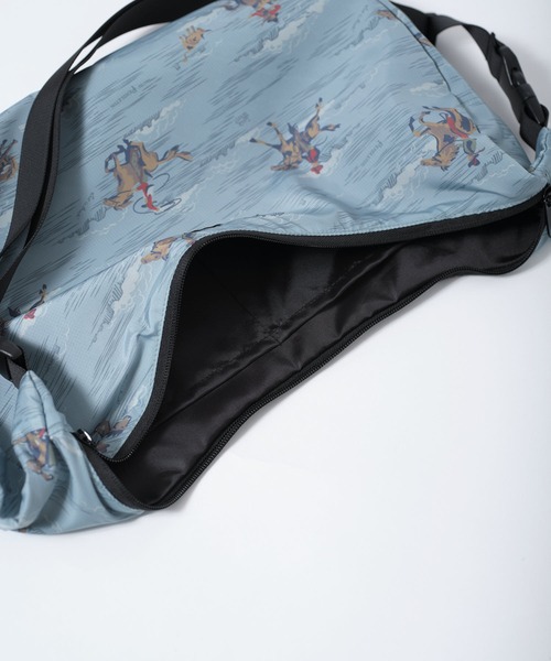 PENDLETON(ペンドルトン)の「【 PENDLETON / ペンドルトン 】ECOPET PRINT BANANA BAG / エコペットプリントバナナバッグ(ショルダーバッグ・レディース・オフホワイト/ブルー/オリーブ・FREE)」の17枚目の写真