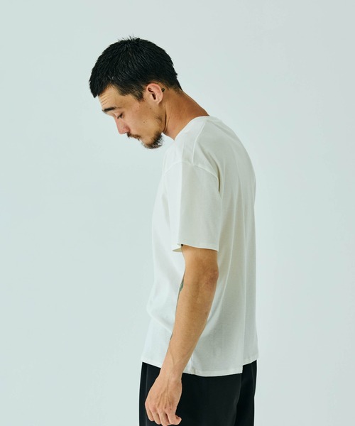 THE BOLDMAN(ザ ボールドマン)の「Summer Wool Tee - mini / サマーウールTシャツ(Tシャツ/カットソー・メンズ・ホワイト/ブラック×グレー/ブラック・MEDIUM/LARGE)」の12枚目の写真