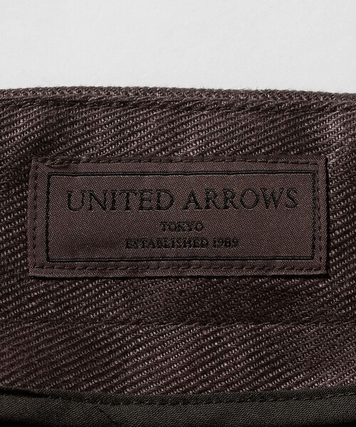 UNITED ARROWS(ユナイテッドアローズ)の「リネン ツイル 1プリーツ リラックス テーパード イージースラックス(スラックス・メンズ・ナチュラル/モカ・44/48/46)」の13枚目の写真