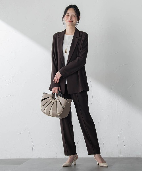LAUTREAMONT(ロートレアモン)の「【涼・美・楽】テーラードジャケット≪13号あり≫(テーラードジャケット・レディース・ブラック/ベージュ/ブラウン・9号/11号/13号)」の15枚目の写真