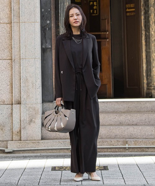 LAUTREAMONT(ロートレアモン)の「【涼・美・楽】テーラードジャケット≪13号あり≫(テーラードジャケット・レディース・ブラック/ベージュ/ブラウン・9号/11号/13号)」の18枚目の写真