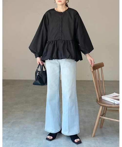 She's Closet(シーズクローゼット)の「長袖 ギャザー切り替え 裾バルーン ペプラムフレアブラウス(シャツ/ブラウス・レディース・ホワイト/ブラック・FREE)」の6枚目の写真