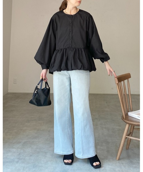 She's Closet(シーズクローゼット)の「長袖 ギャザー切り替え 裾バルーン ペプラムフレアブラウス(シャツ/ブラウス・レディース・ホワイト/ブラック・FREE)」の8枚目の写真