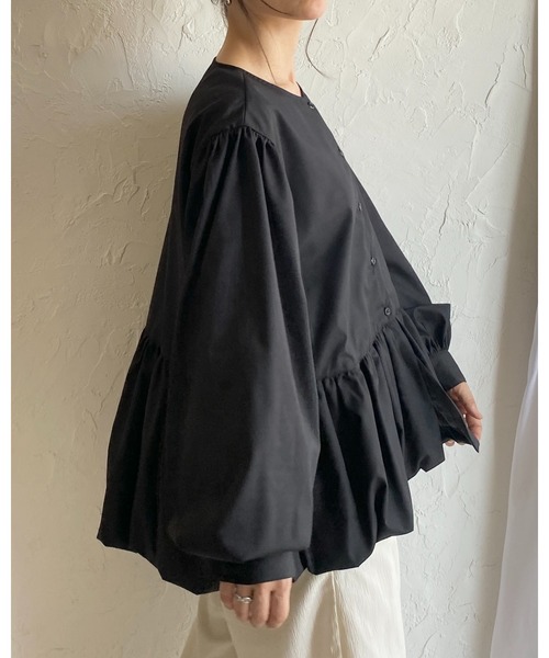 She's Closet(シーズクローゼット)の「長袖 ギャザー切り替え 裾バルーン ペプラムフレアブラウス(シャツ/ブラウス・レディース・ホワイト/ブラック・FREE)」の14枚目の写真