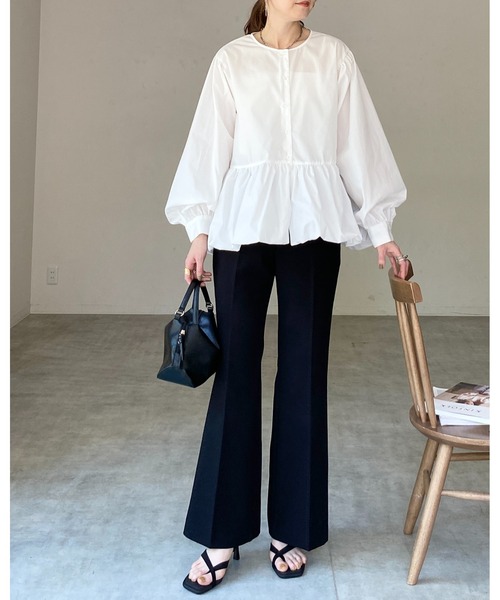 She's Closet(シーズクローゼット)の「長袖 ギャザー切り替え 裾バルーン ペプラムフレアブラウス(シャツ/ブラウス・レディース・ホワイト/ブラック・FREE)」の16枚目の写真