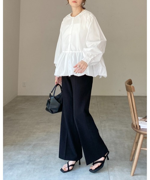 She's Closet(シーズクローゼット)の「長袖 ギャザー切り替え 裾バルーン ペプラムフレアブラウス(シャツ/ブラウス・レディース・ホワイト/ブラック・FREE)」の18枚目の写真