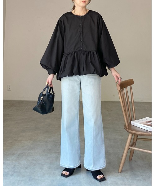 She's Closet(シーズクローゼット)の「長袖 ギャザー切り替え 裾バルーン ペプラムフレアブラウス(シャツ/ブラウス・レディース・ホワイト/ブラック・FREE)」の20枚目の写真
