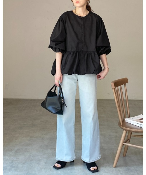 She's Closet(シーズクローゼット)の「長袖 ギャザー切り替え 裾バルーン ペプラムフレアブラウス(シャツ/ブラウス・レディース・ホワイト/ブラック・FREE)」の22枚目の写真