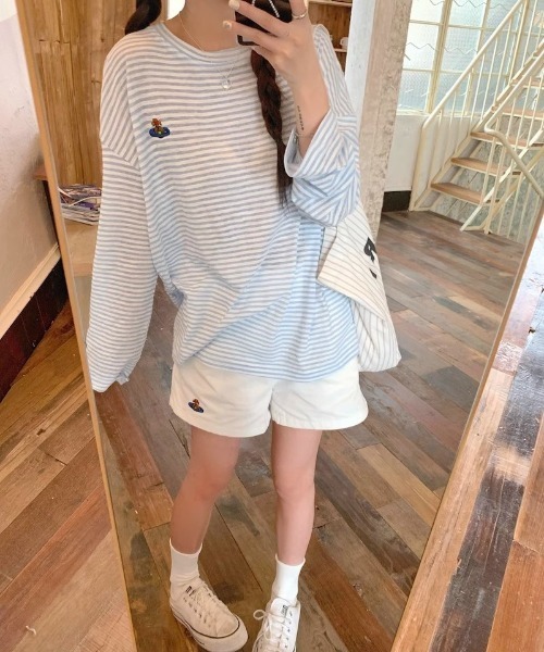 Ritzy(リッツィー)の「薄手オーバーサイズ ボーダー長袖 T シャツ(Tシャツ/カットソー・レディース・ブルー・M)」の8枚目の写真