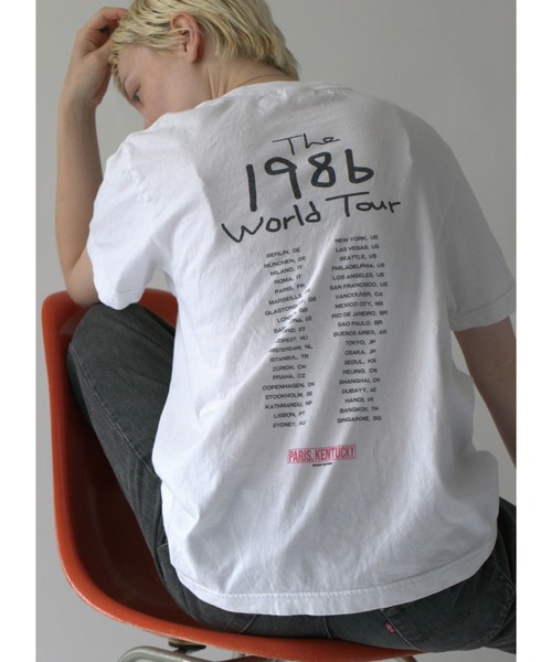 Revo.（レボ）の「【TRICOMER/トリコメル】ロゴTシャツ / プリントTシャツ（Tシャツ/カットソー・レディース・ホワイト系3/ホワイト系5/ナチュラル/ホワイト系/ホワイト系1/ホワイト系2/アイボリー/ホワイト系7/ブラック系/ベージュ/オレンジ/ホワイト系4/ホワイト系6/ブラック系1/ダークネイビー/レッド・FREE）」の5枚目の写真