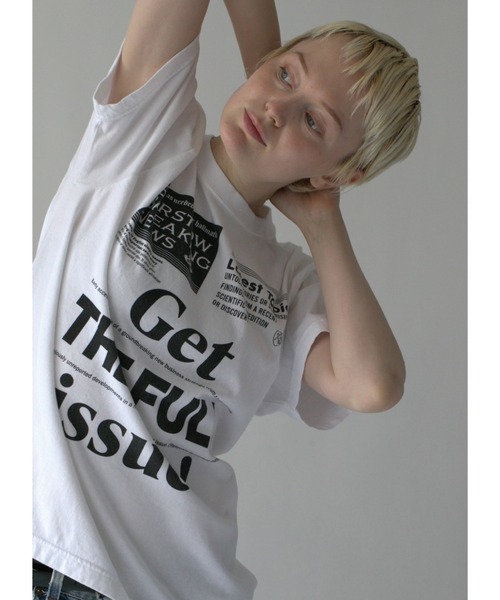 Revo.（レボ）の「【TRICOMER/トリコメル】ロゴTシャツ / プリントTシャツ（Tシャツ/カットソー・レディース・ホワイト系3/ホワイト系5/ナチュラル/ホワイト系/ホワイト系1/ホワイト系2/アイボリー/ホワイト系7/ブラック系/ベージュ/オレンジ/ホワイト系4/ホワイト系6/ブラック系1/ダークネイビー/レッド・FREE）」の8枚目の写真
