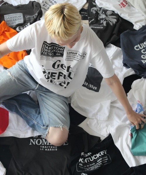 Revo.（レボ）の「【TRICOMER/トリコメル】ロゴTシャツ / プリントTシャツ（Tシャツ/カットソー・レディース・ホワイト系3/ホワイト系5/ナチュラル/ホワイト系/ホワイト系1/ホワイト系2/アイボリー/ホワイト系7/ブラック系/ベージュ/オレンジ/ホワイト系4/ホワイト系6/ブラック系1/ダークネイビー/レッド・FREE）」の21枚目の写真