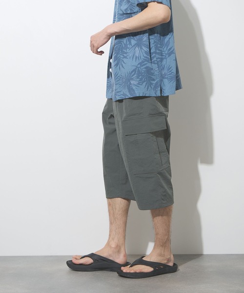 NAVY(ネイビー)の「【NAVY / ネイビー】 マットクロス ルーズシルエット ドローコード カーゴショーツ(カーゴパンツ・メンズ・ブラック/オリーブ/チャコール・M/L/XL)」の9枚目の写真