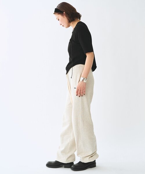 Whim Gazette(ウィムガゼット)の「<WEB限定>【Nuition】レースアッププルオーバー(Tシャツ/カットソー・レディース・グレー/ブラック・FREE)」の6枚目の写真