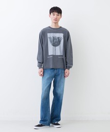 Johnbull（ジョンブル）の「アーティストロングスリーブTシャツ（Karl Blossfeldt / Centaurea Ruthenica）（Tシャツ/カットソー）」