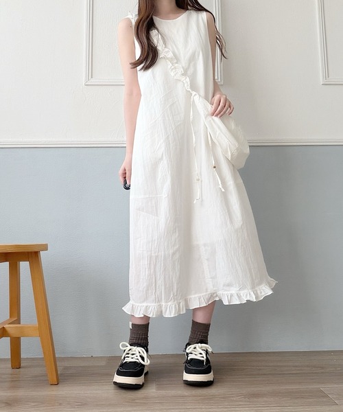 Nana(ナナ)の「ギャザーバッグ付きノースリーブワンピース(ワンピース・レディース・ホワイト・FREE)」の11枚目の写真