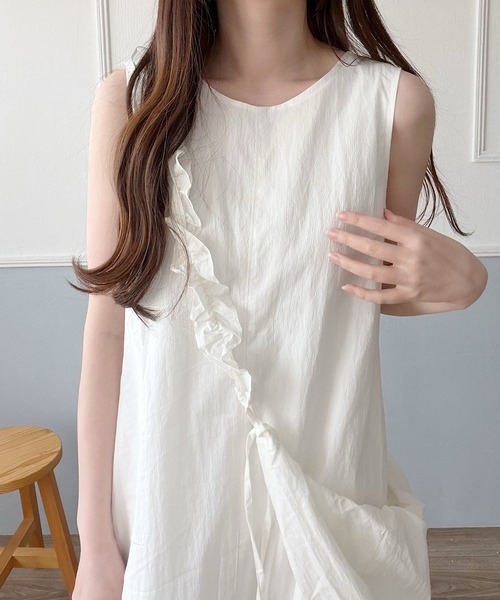 Nana(ナナ)の「ギャザーバッグ付きノースリーブワンピース(ワンピース・レディース・ホワイト・FREE)」の13枚目の写真