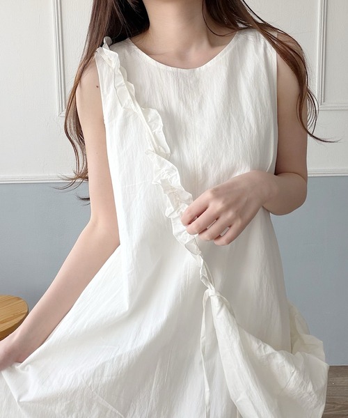 Nana(ナナ)の「ギャザーバッグ付きノースリーブワンピース(ワンピース・レディース・ホワイト・FREE)」の14枚目の写真