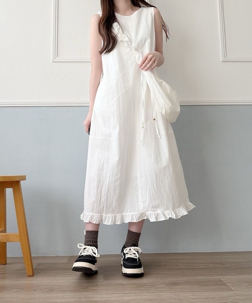 Nana(ナナ)の「ギャザーバッグ付きノースリーブワンピース(ワンピース・レディース・ホワイト・FREE)」の17枚目の写真