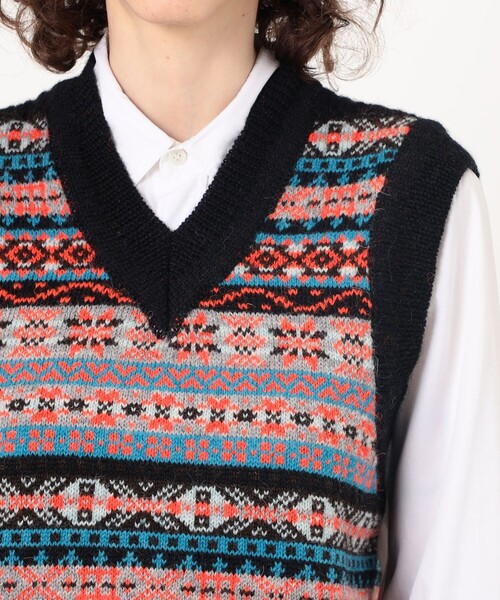 TOMORROWLAND （トゥモローランド）の「【別注】Redeux FAIR ISLE VEST フェアアイル ニットベスト（ニット/セーター・レディース・ブラック系その他・S）」の6枚目の写真
