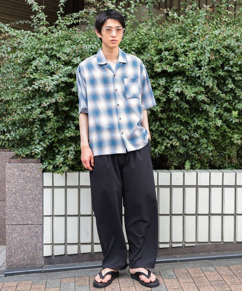niko and...(ニコアンド)の「ドライタッチオンブレーシャツ(シャツ/ブラウス・メンズ・ブルー/ブラック/グリーン・MEDIUM/LARGE)」の4枚目の写真