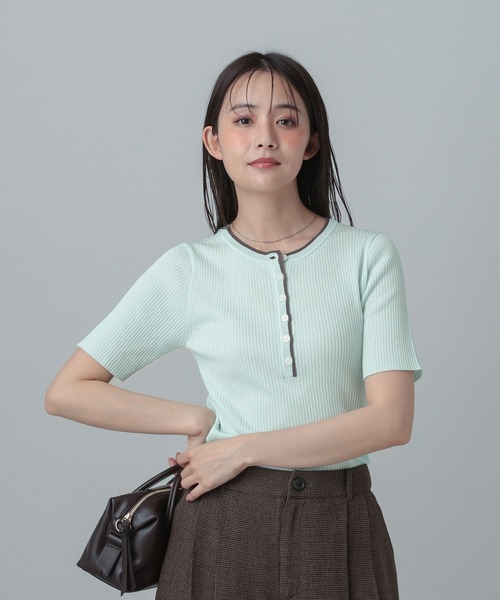 GLOBAL WORK(グローバルワーク)の「MATINEE LINE/配色ヘンリーサマーニット/667165(ニット/セーター・レディース・ライトブルー/ダークグレー/ホワイト系その他2・MEDIUM/LARGE)」の3枚目の写真