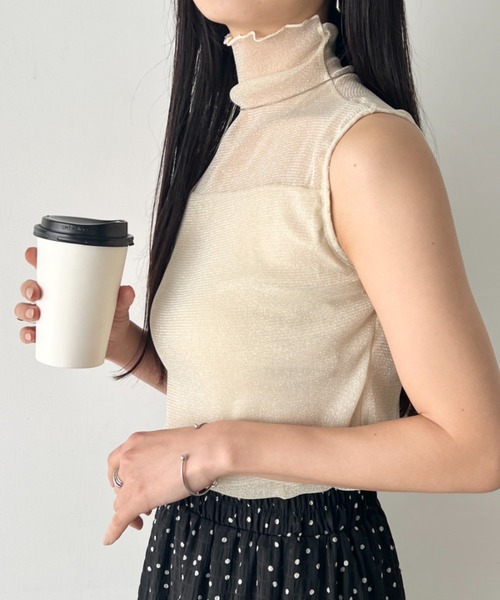 LOVALOT(ラバロット)の「ハイネック ノースリーブ ラメシアーカットソー(Tシャツ/カットソー・レディース・グレー/ブラック/ネイビー/ベージュ・FREE)」の13枚目の写真