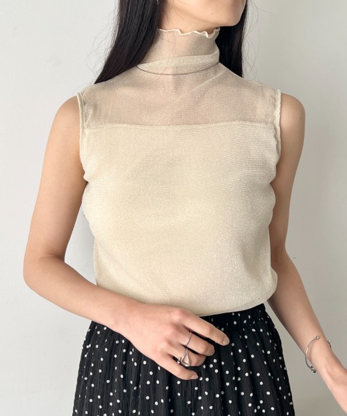 LOVALOT(ラバロット)の「ハイネック ノースリーブ ラメシアーカットソー(Tシャツ/カットソー・レディース・グレー/ブラック/ネイビー/ベージュ・FREE)」の16枚目の写真