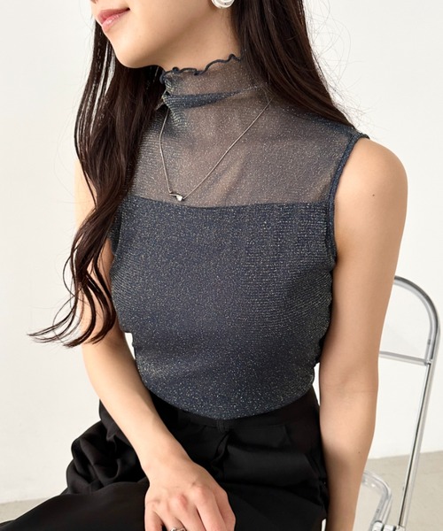 LOVALOT(ラバロット)の「ハイネック ノースリーブ ラメシアーカットソー(Tシャツ/カットソー・レディース・グレー/ブラック/ネイビー/ベージュ・FREE)」の5枚目の写真