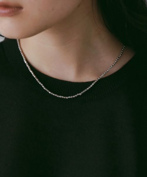 anuke（アンヌーク）の「Cube Beads Necklace（ネックレス・レディース・シルバー・FREE）」の2枚目の写真